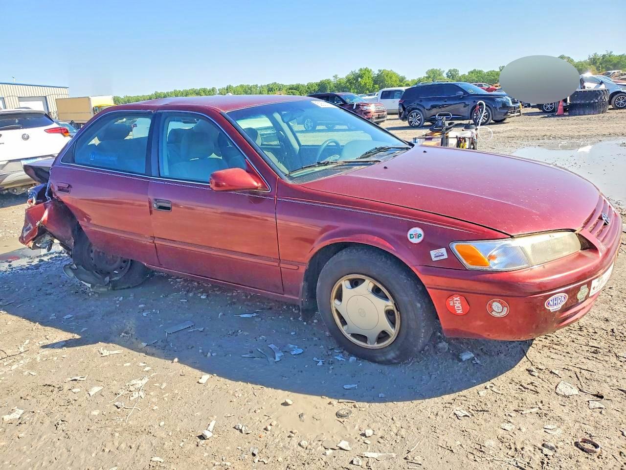 Toyota Camry Ce