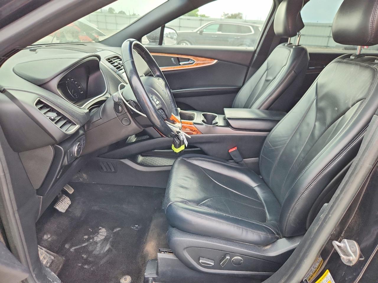 Lincoln MKX Reserve