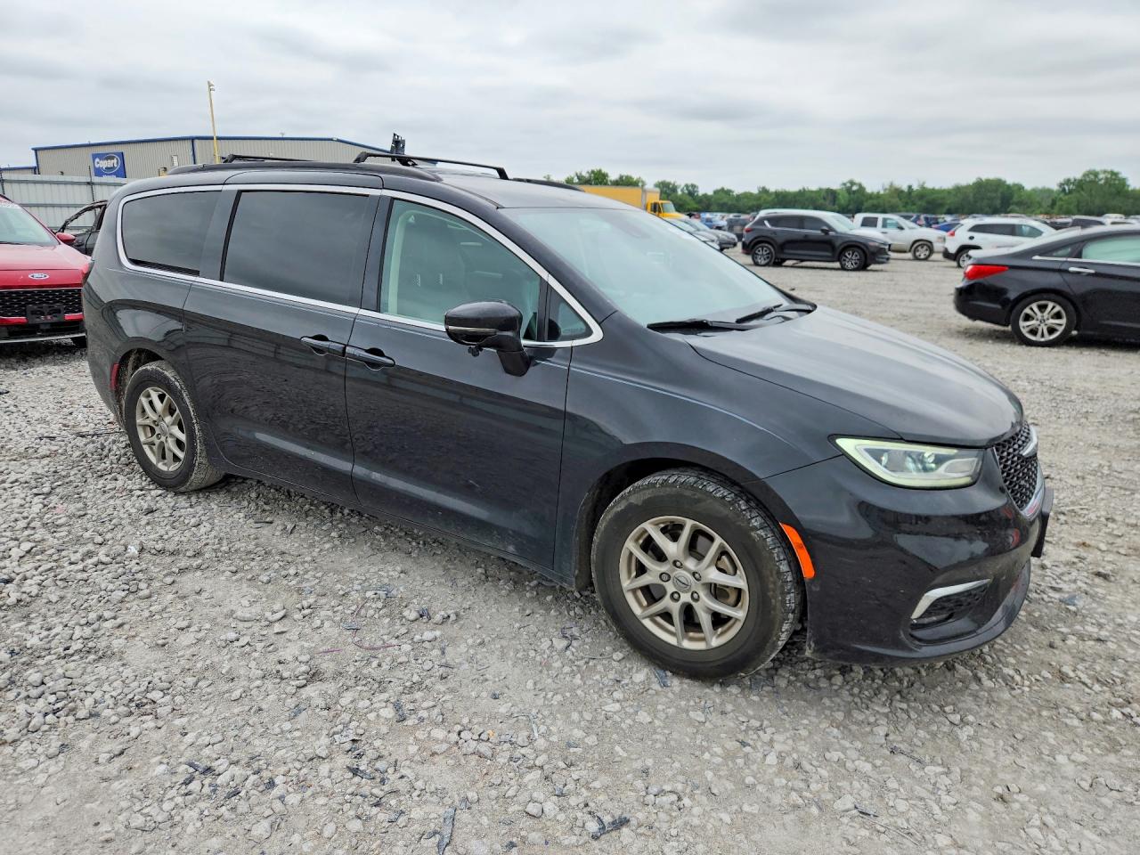 Chrysler Pacifica Touring L