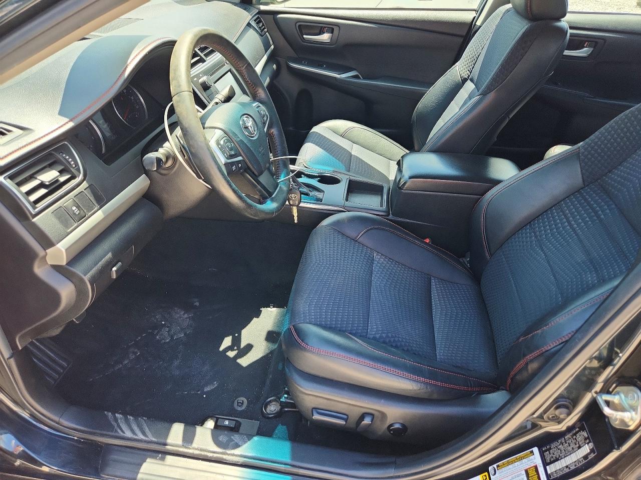 Toyota Camry Se