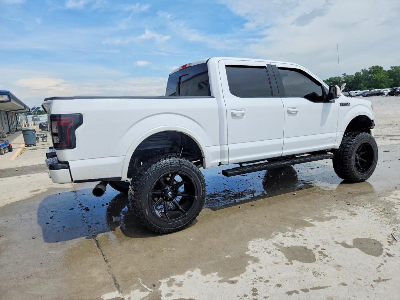 Ford F-150 Supercrew