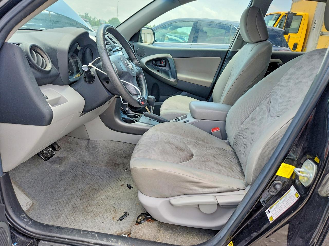 Toyota RAV4 Base