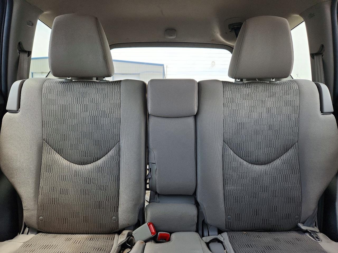 Toyota RAV4 Base