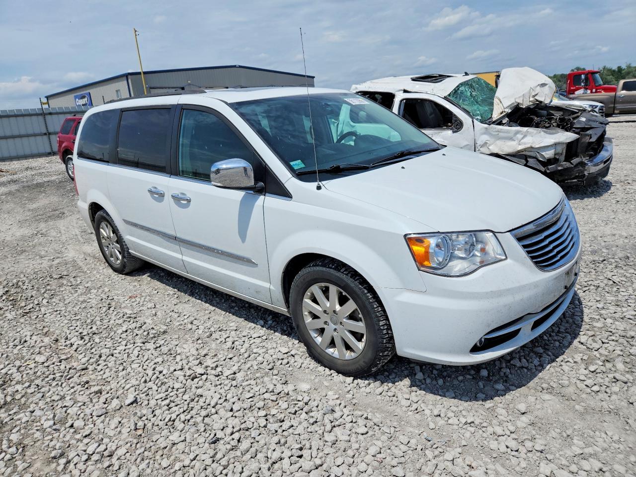 Chrysler Minivan Touring L