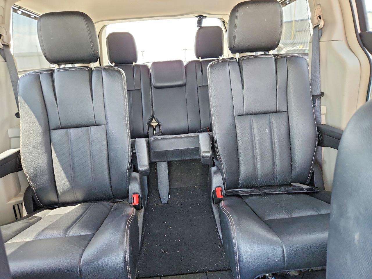 Chrysler Minivan Touring L