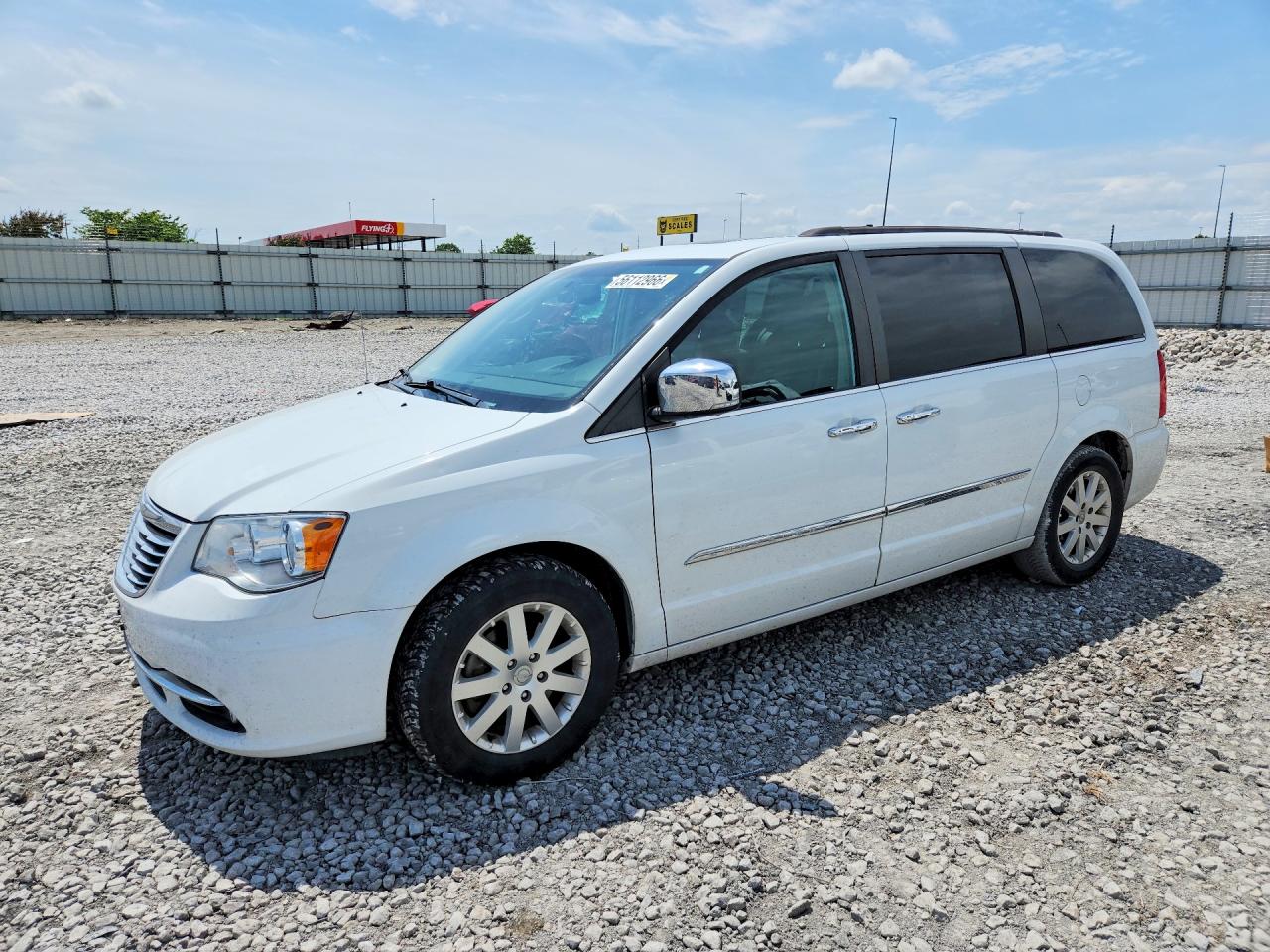 Salvage Chrysler Minivan Image