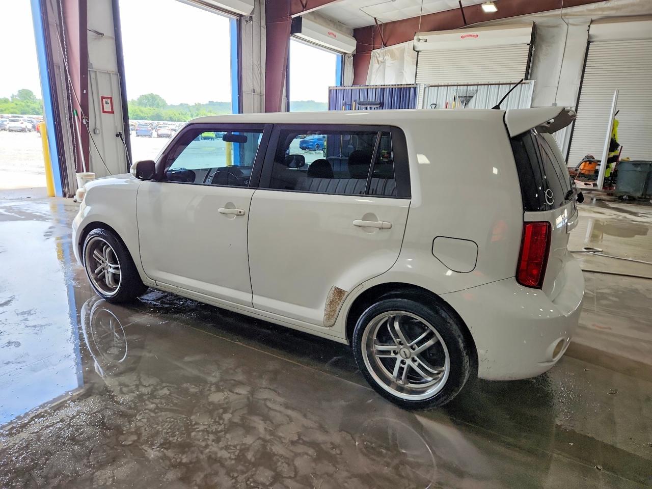 Toyota Scion Xb