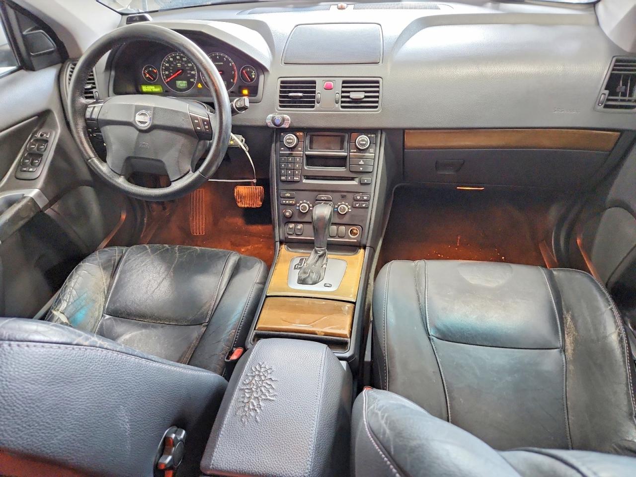 Volvo XC90 3.2