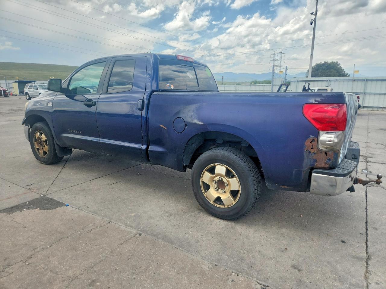 Toyota Tundra Double Cab Sr5