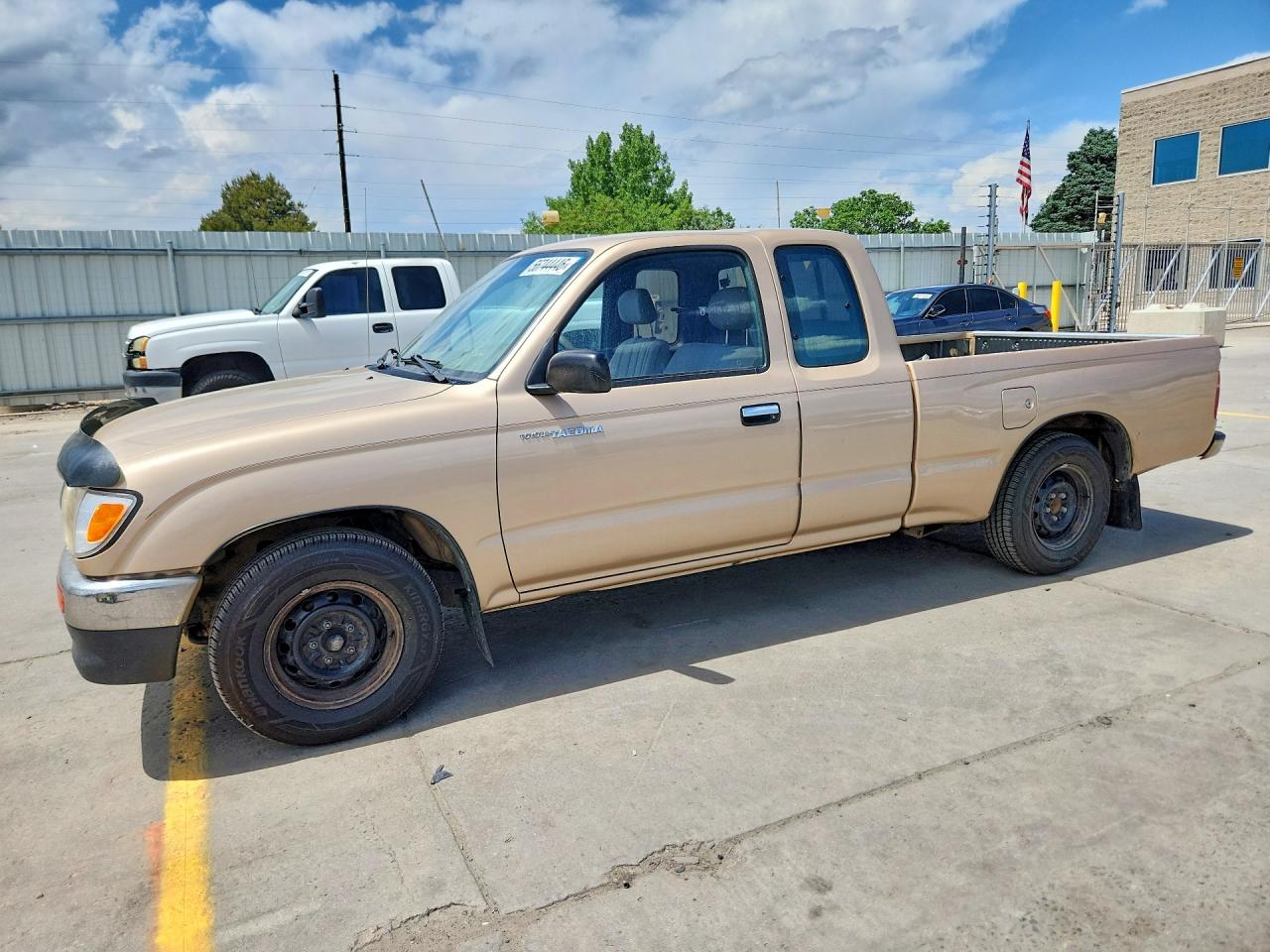 Salvage Toyota Tacoma Image