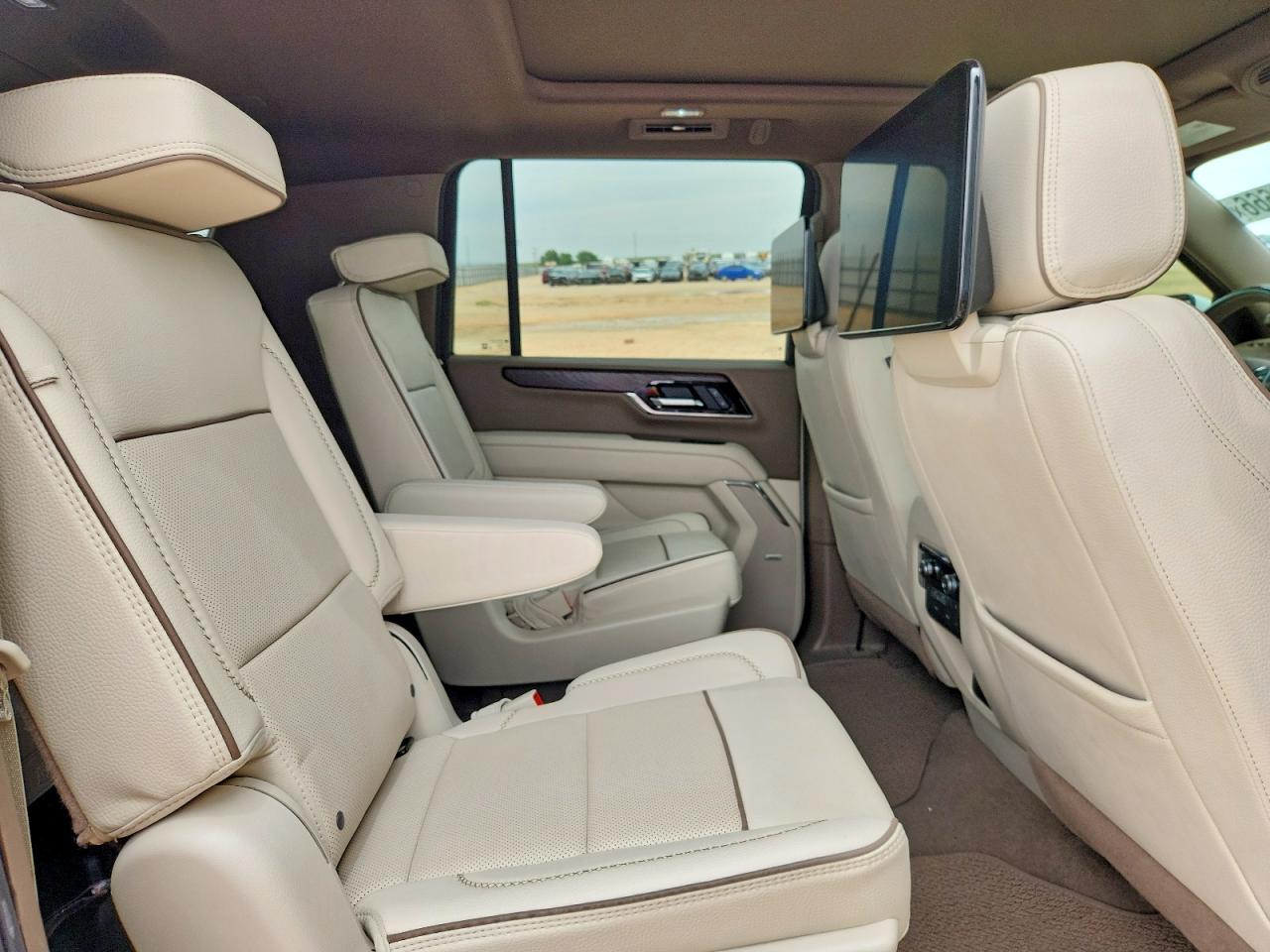 GMC Yukon Denali