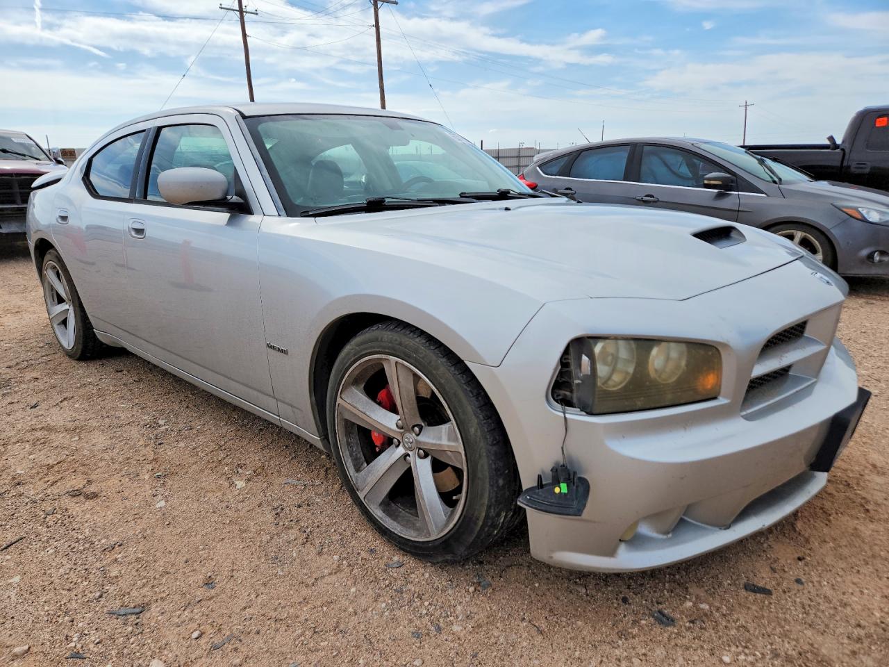 Dodge Charger Srt-8