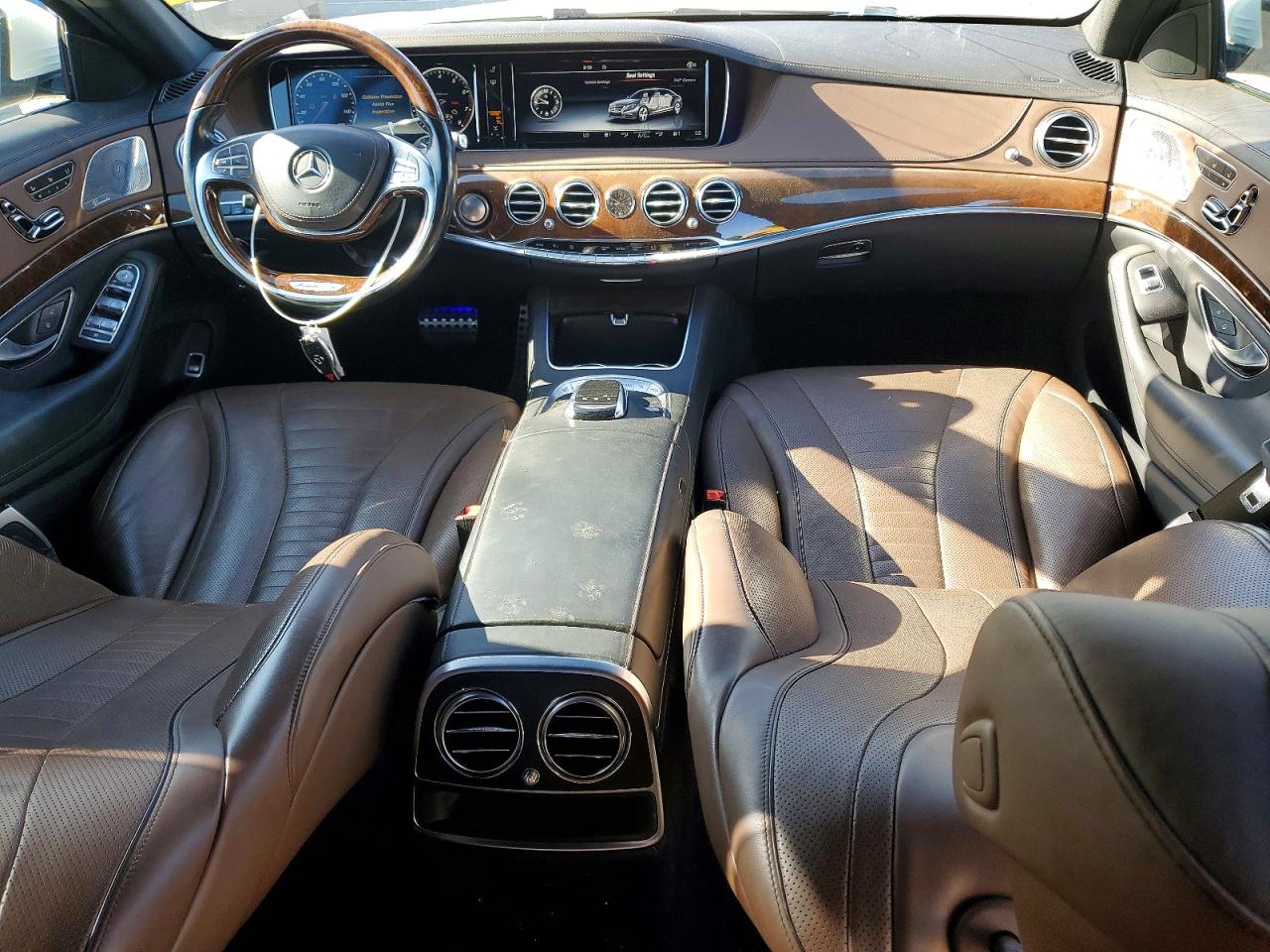 Mercedes-Benz S-Class 550