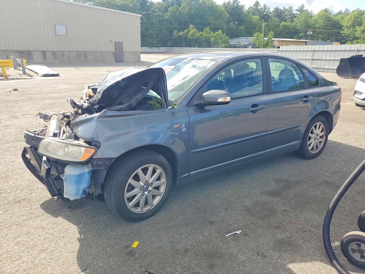 Salvage Volvo S40 Image