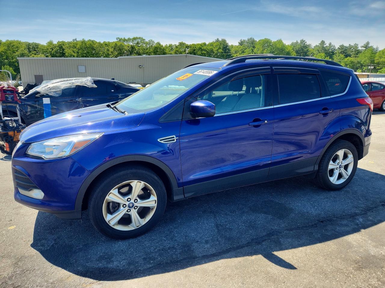 Salvage Ford Escape Image
