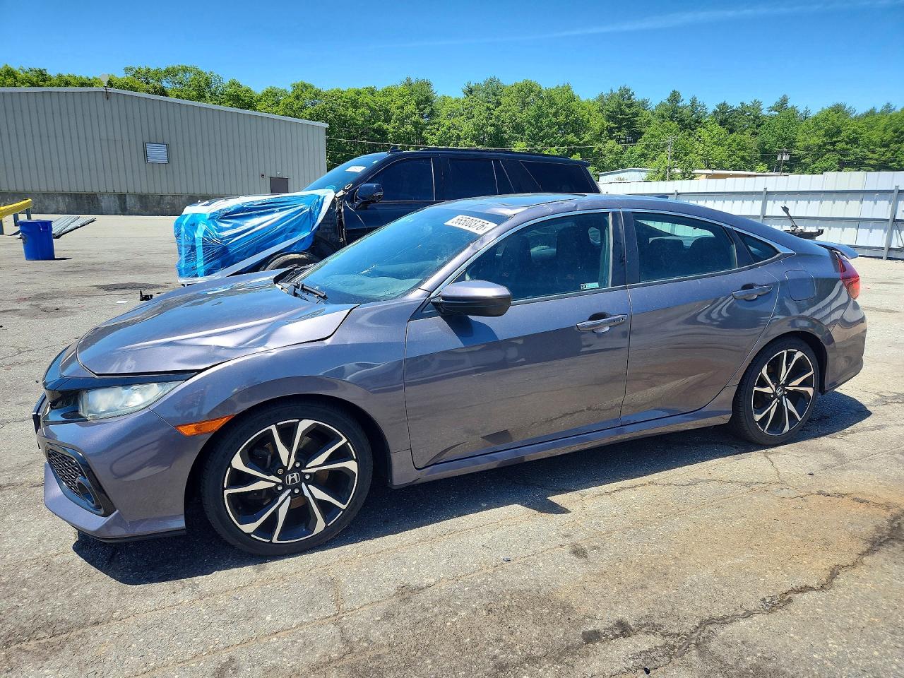 Salvage Honda Civic Image