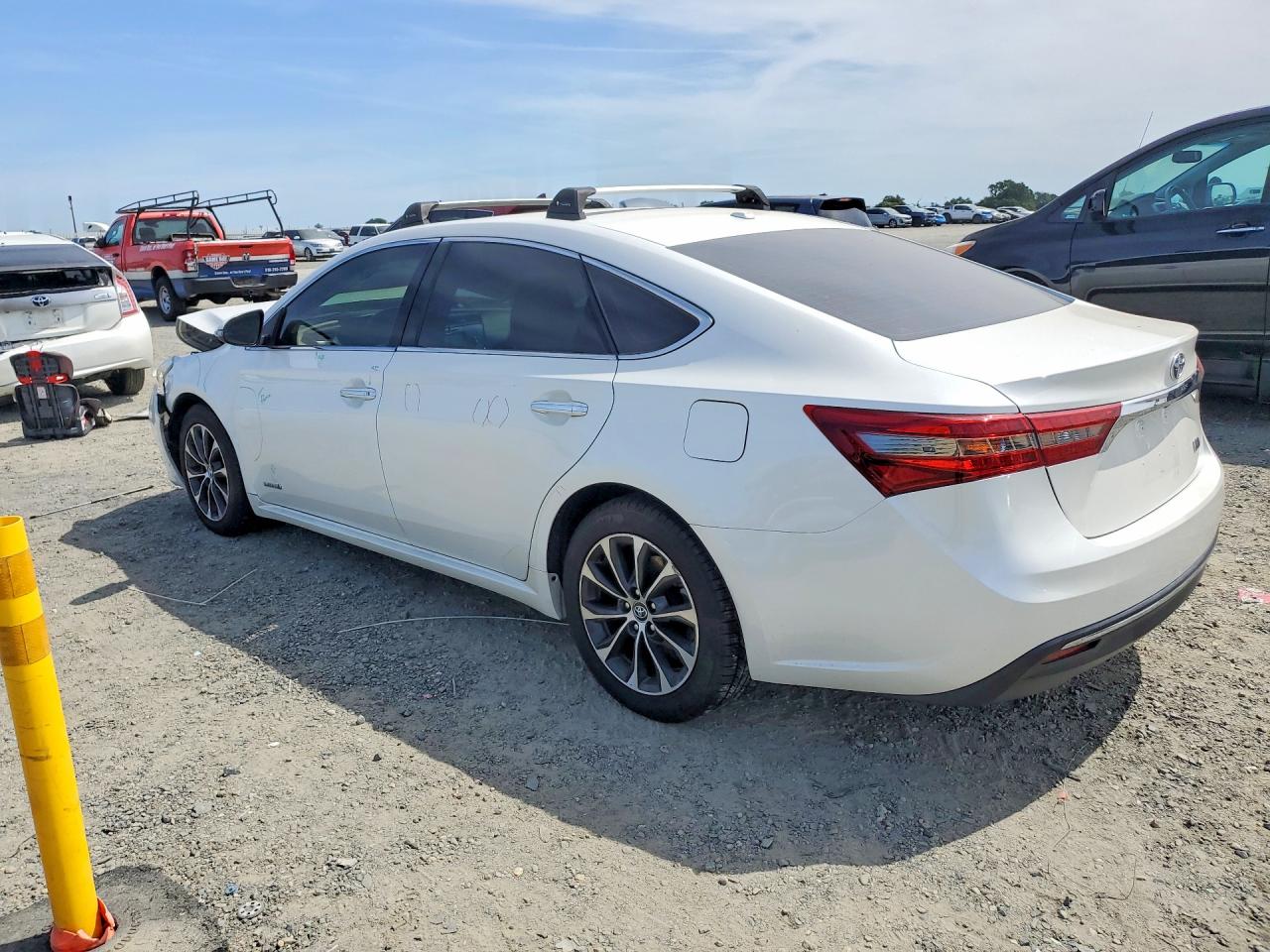 Toyota Avalon Xle Premium