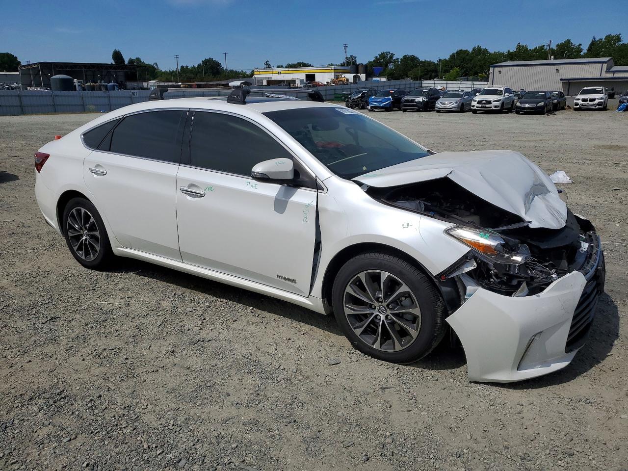 Toyota Avalon Xle Premium
