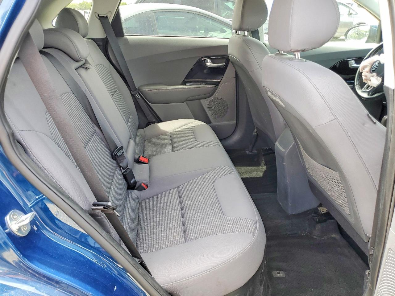 Kia Niro Lxs
