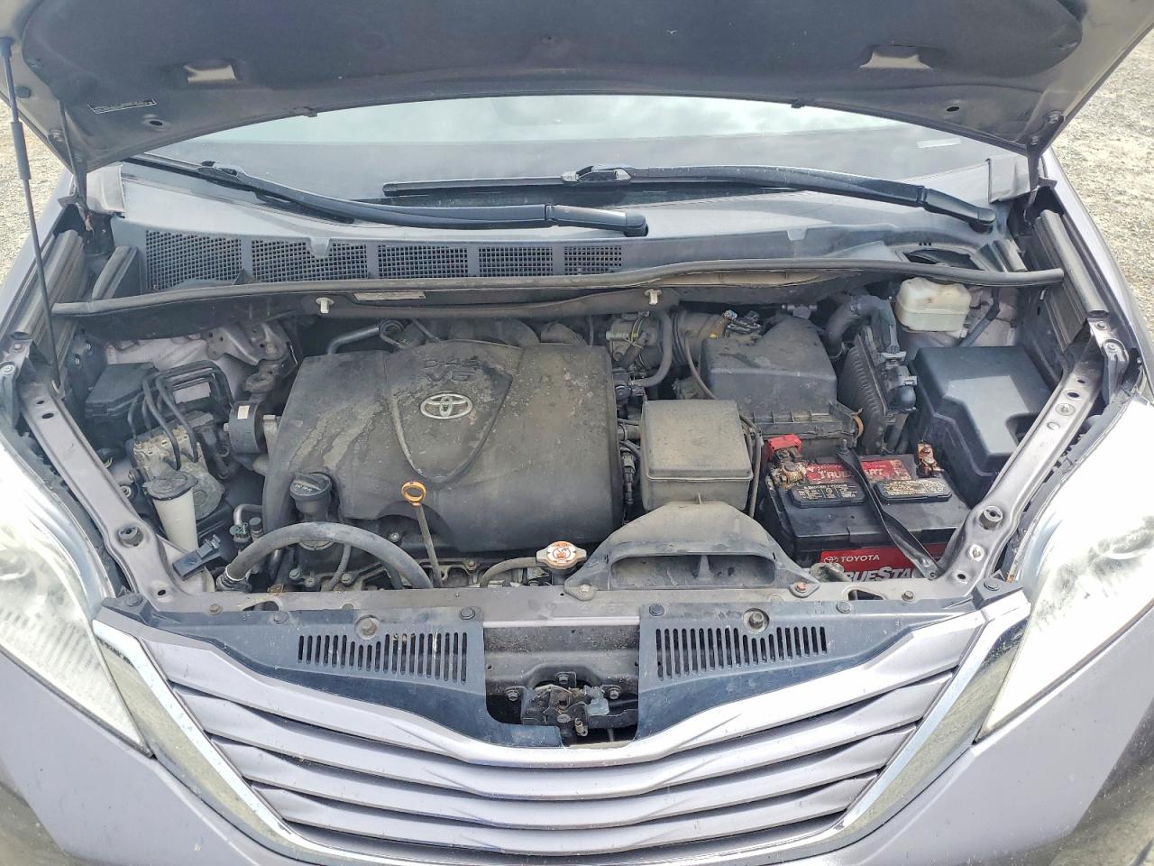 Toyota Sienna Xle 8-passenger