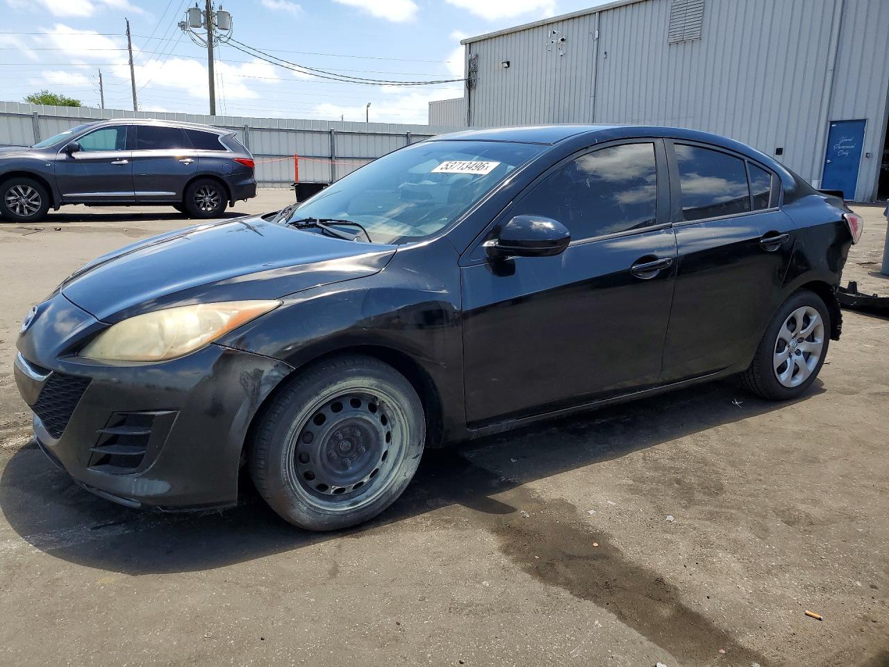 Salvage Mazda 3 Image