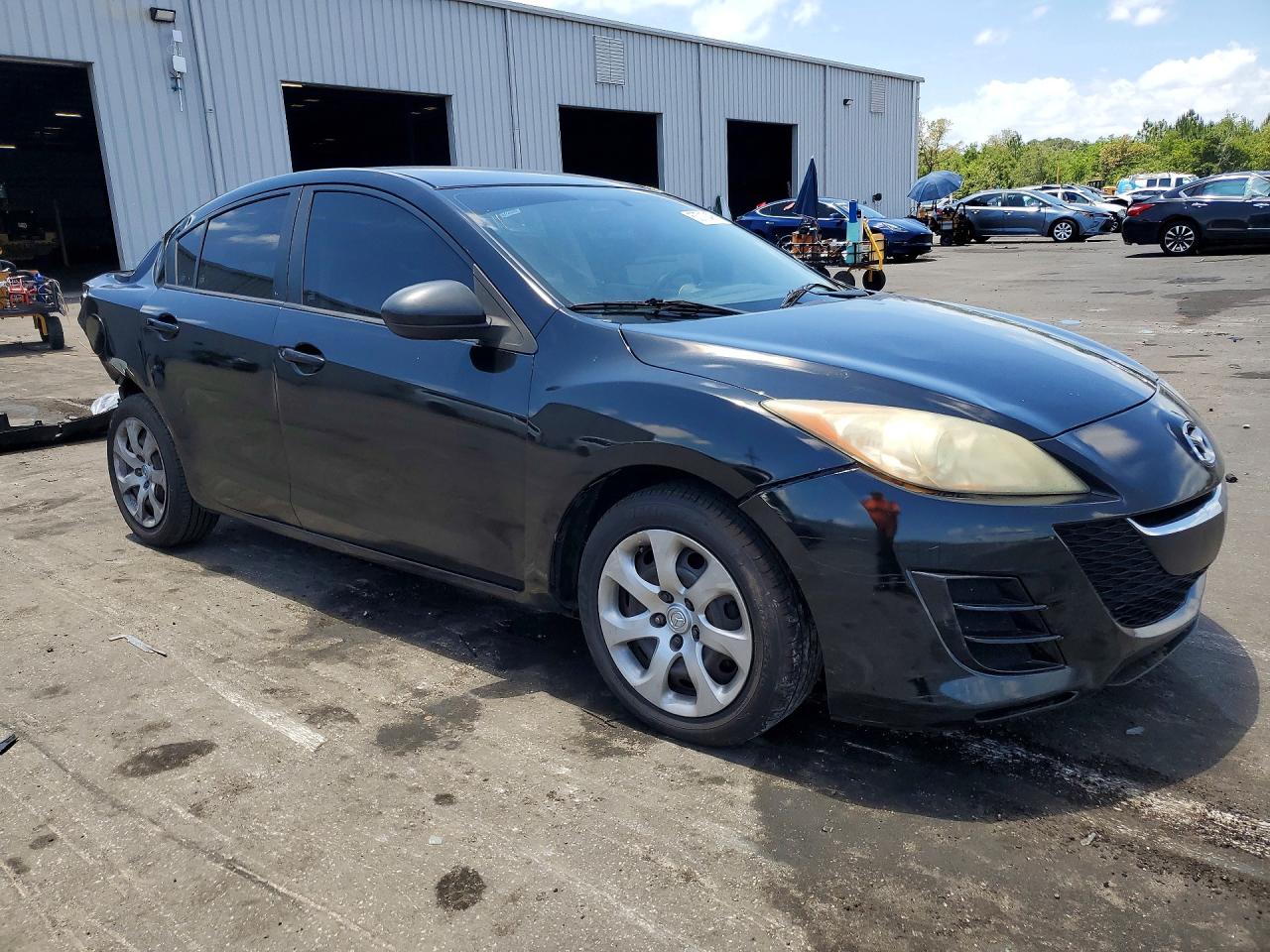 Mazda 3 I