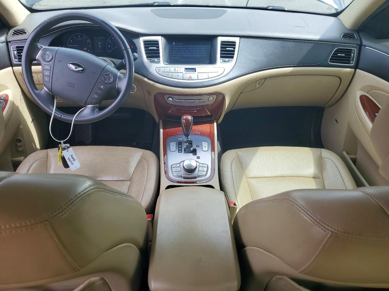 Hyundai Genesis 3.8l