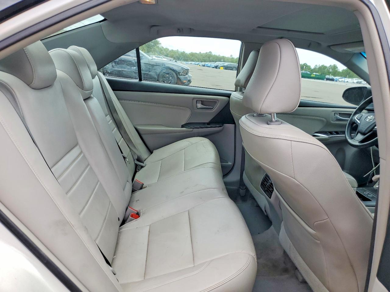 Toyota Camry Xle