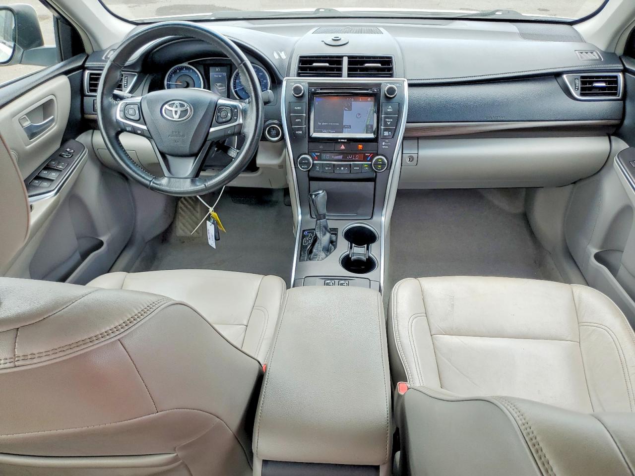 Toyota Camry Xle