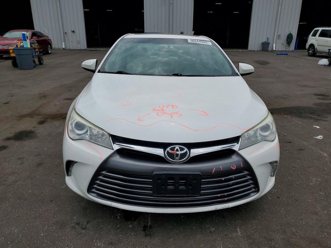 Toyota Camry Xle