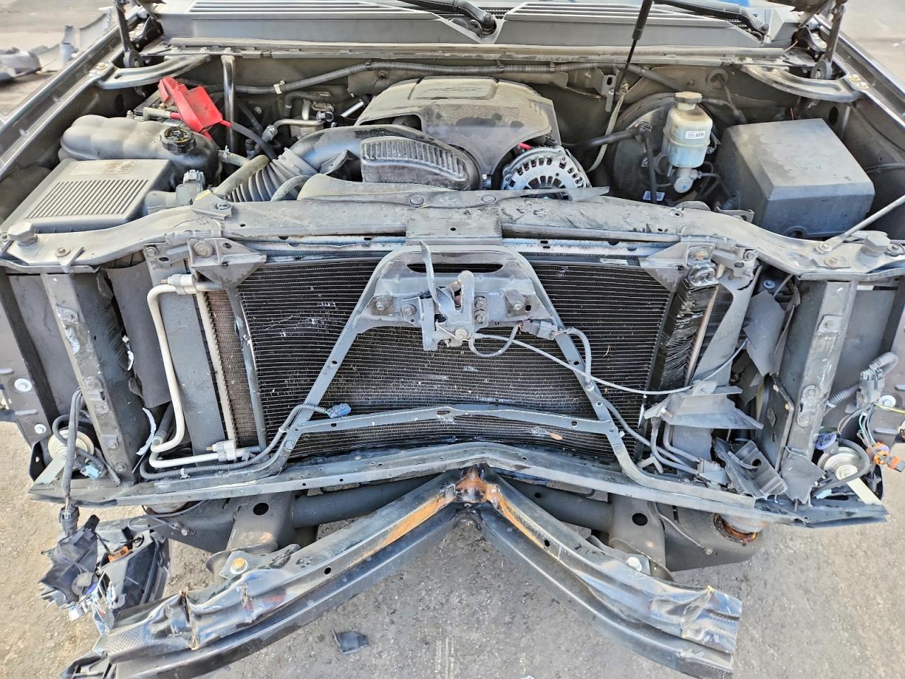 Chevrolet Suburban C1500 Ls