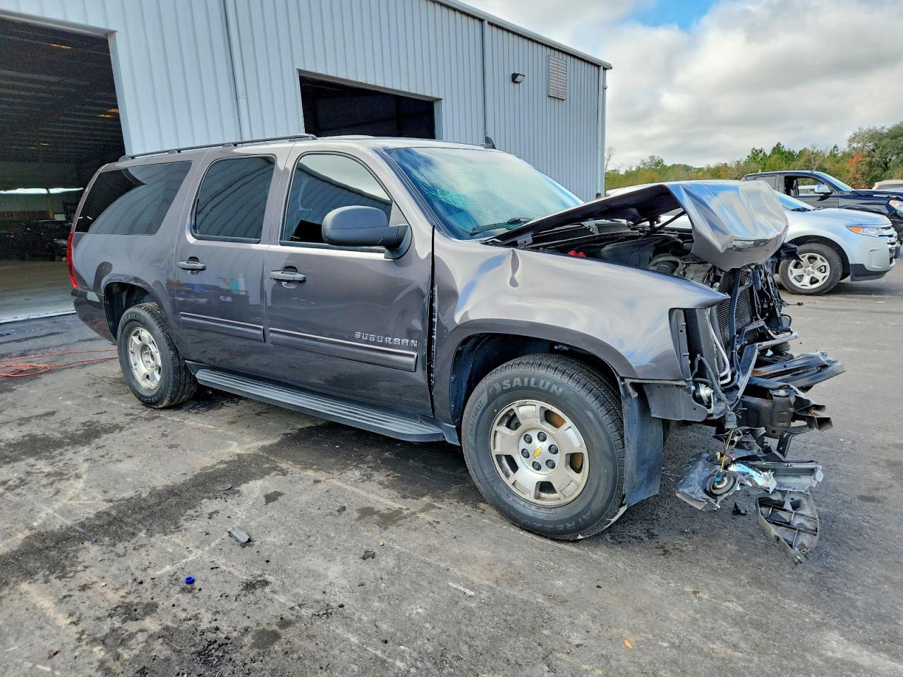 Chevrolet Suburban C1500 Ls