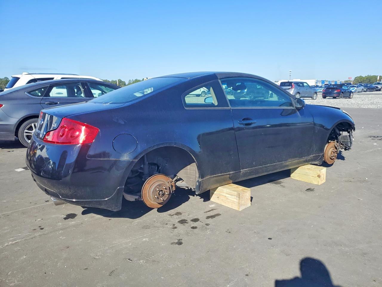 INFINITI G35 Base