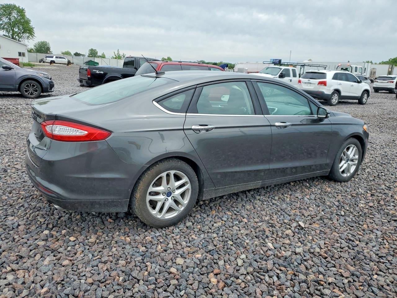 Ford Fusion Se