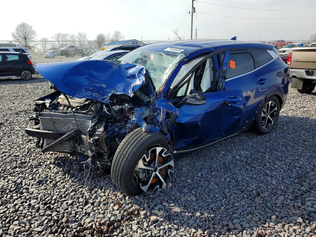 Salvage Kia Sportage Image
