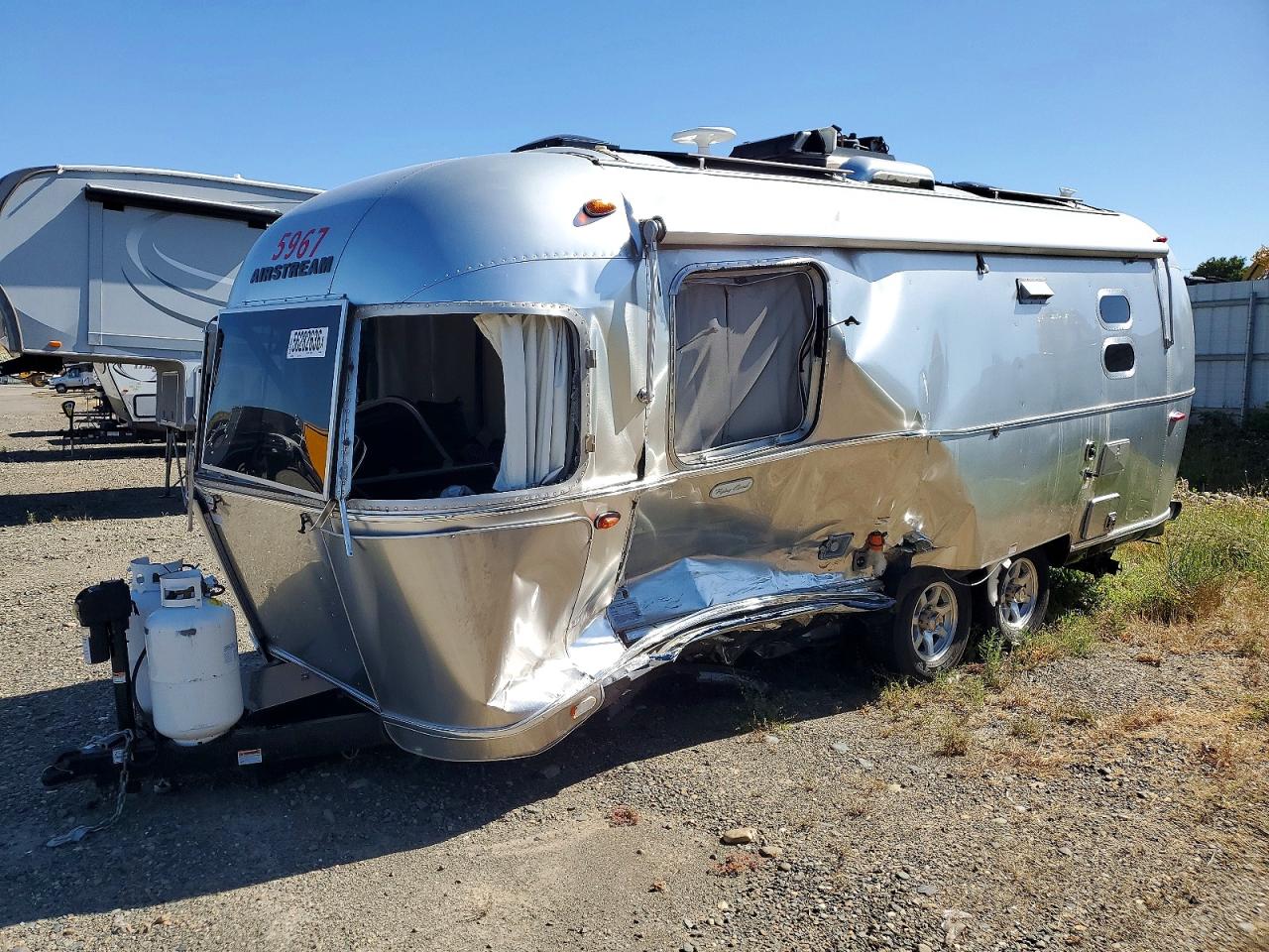 Airstream Flying Clo