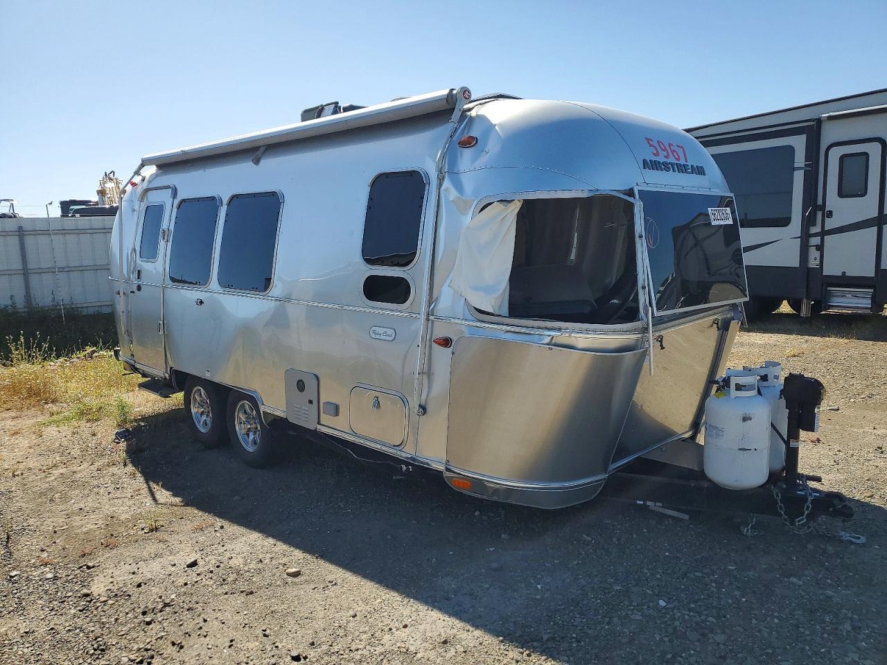 2022 Airstream Flying Clo
