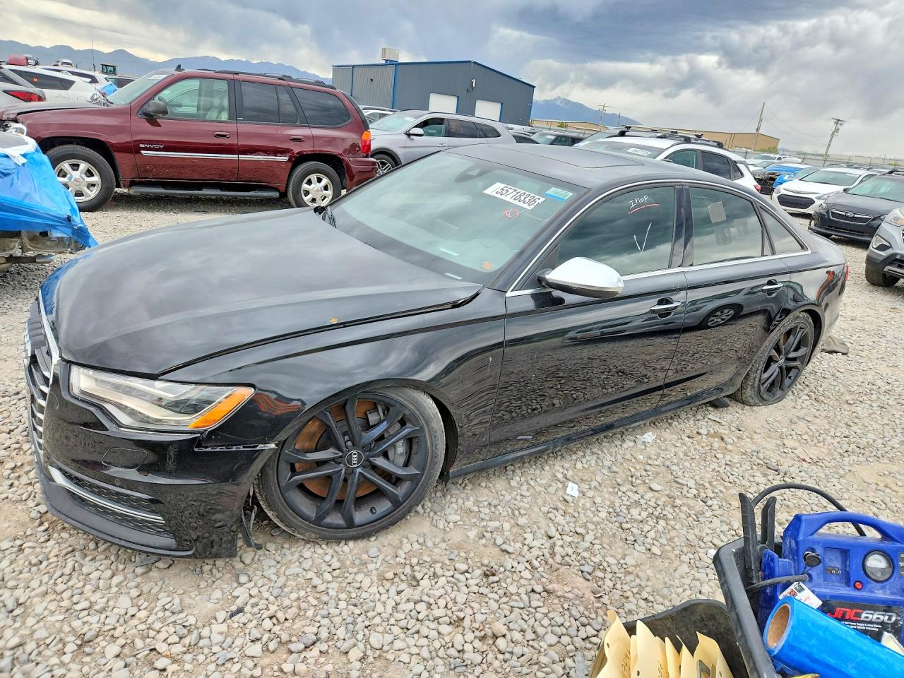 Salvage Audi S6 Image