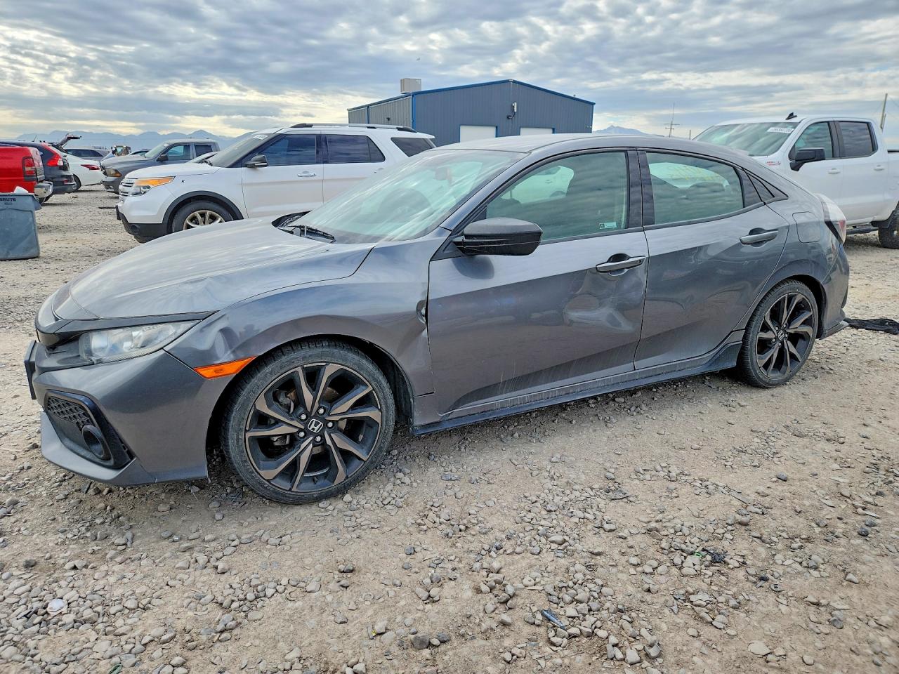 Salvage Honda Civic Image