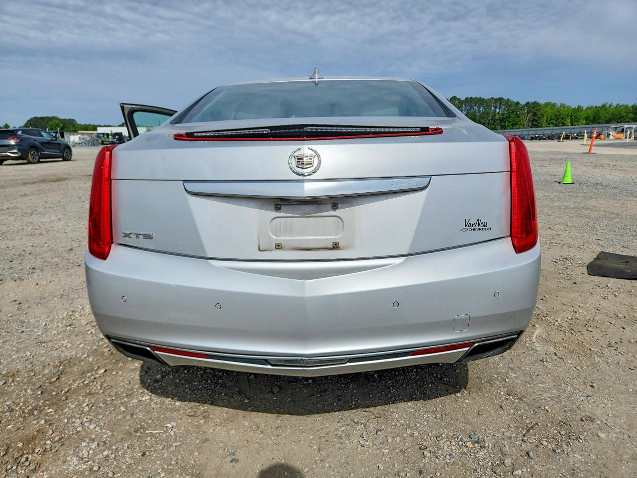 Cadillac XTS Luxury Collection