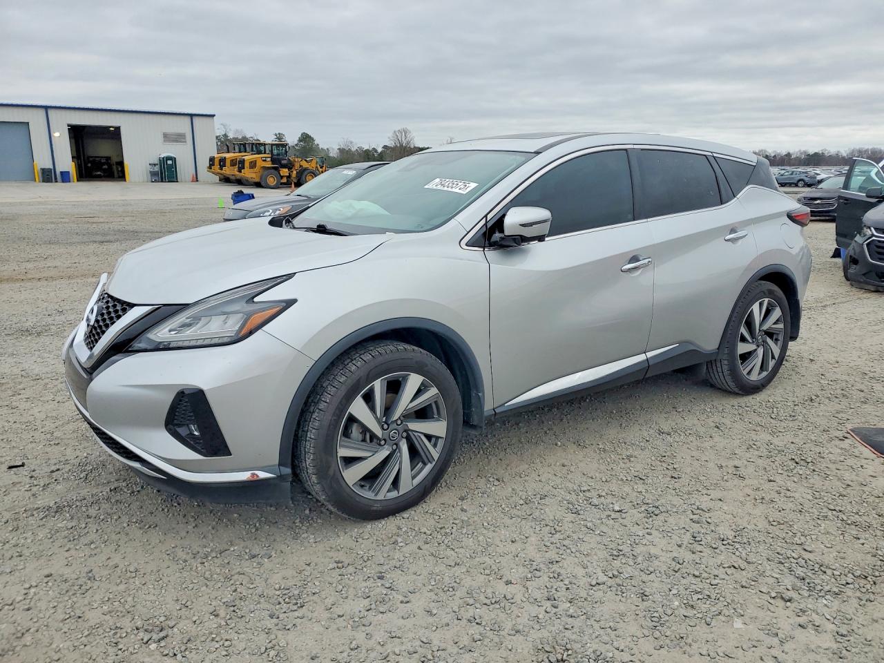 Salvage Nissan Murano Image