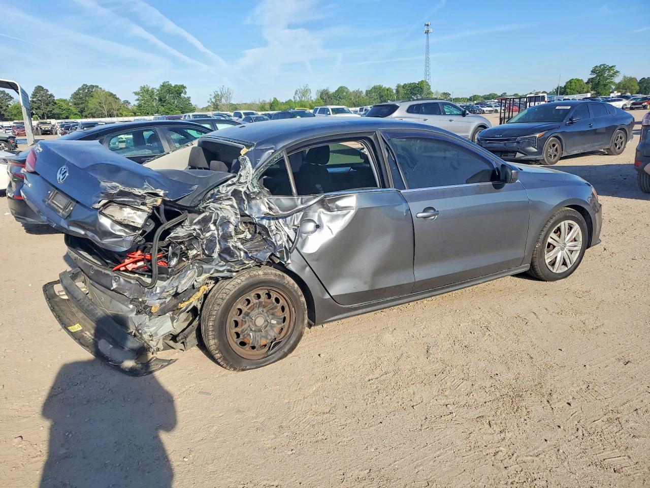 Volkswagen Jetta S