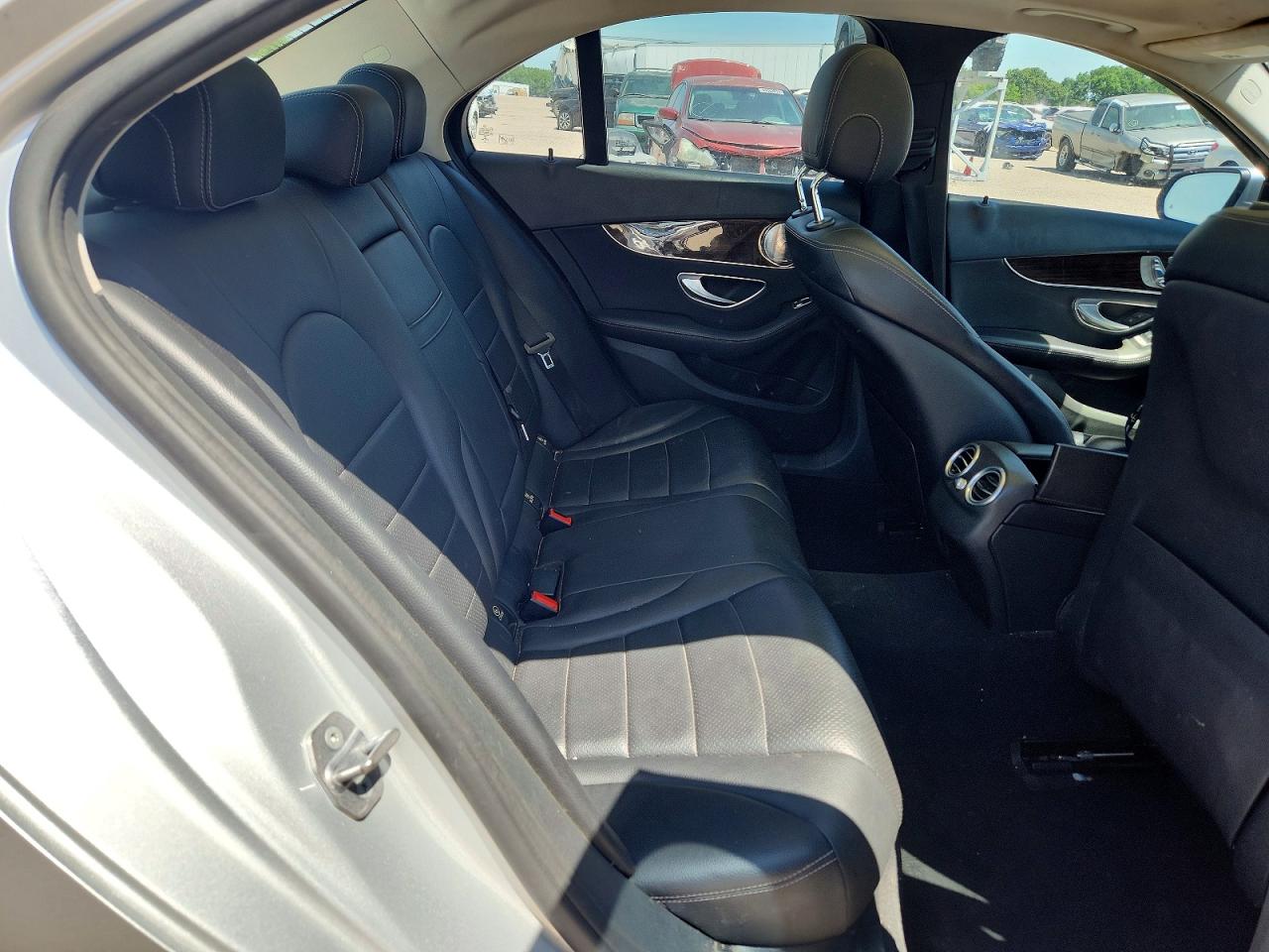 Mercedes-Benz C-Class 300 4matic