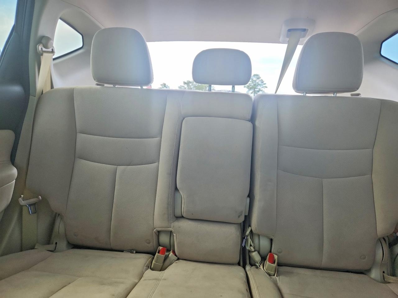 Nissan Murano Sv