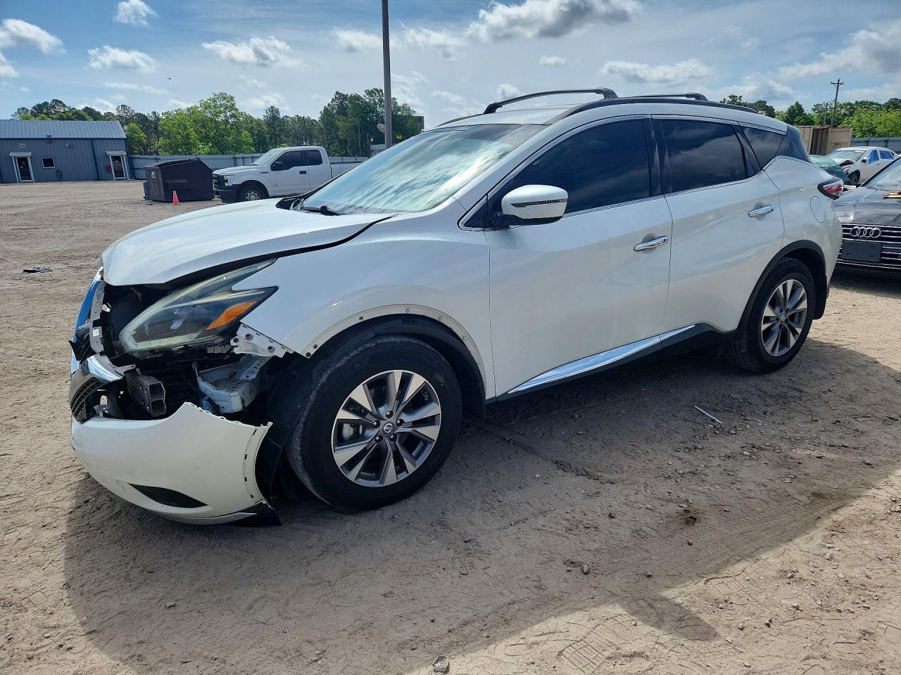 Salvage Nissan Murano Image