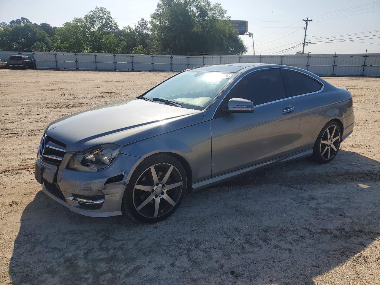 Salvage Mercedes-Benz C-Class Image
