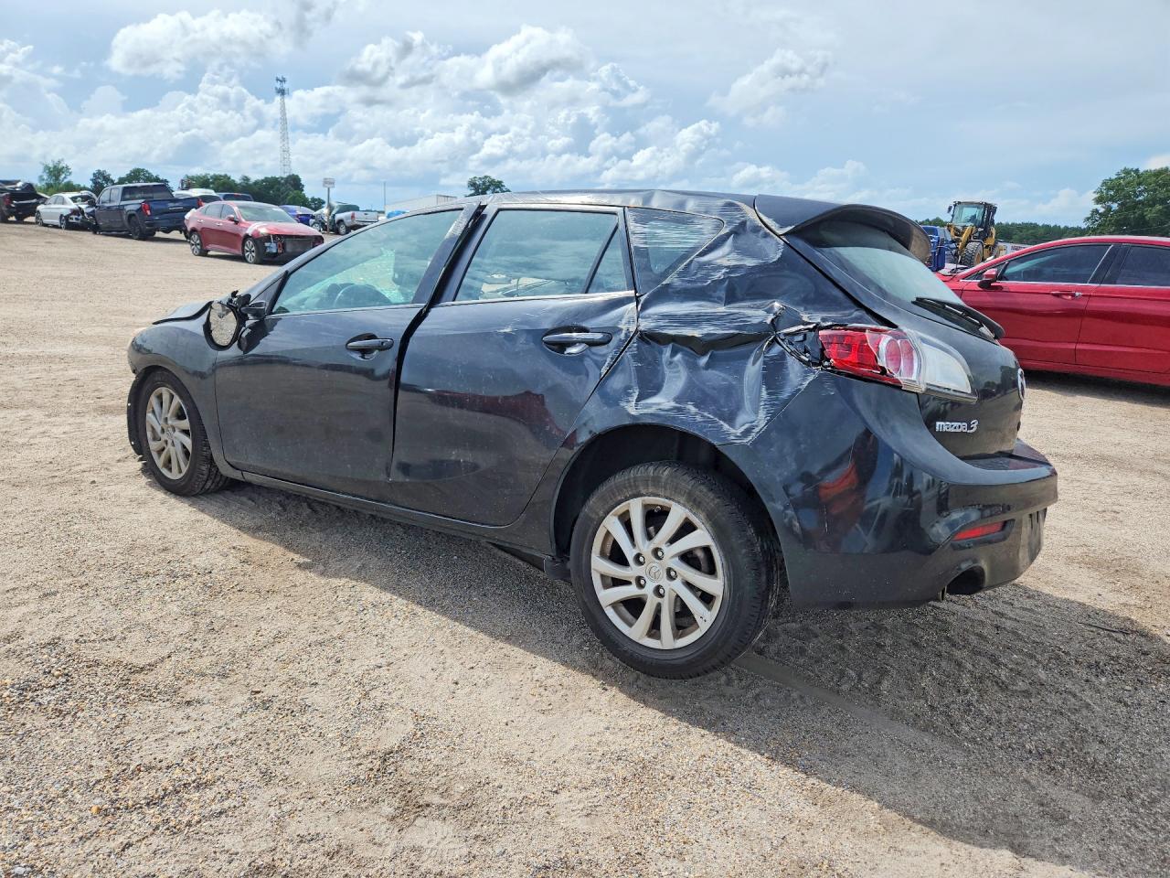Mazda 3 I