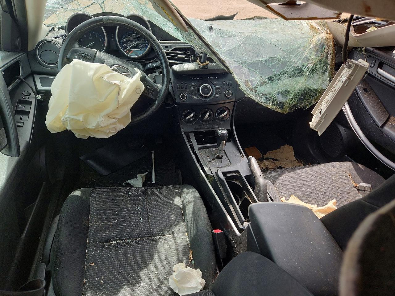 Mazda 3 I