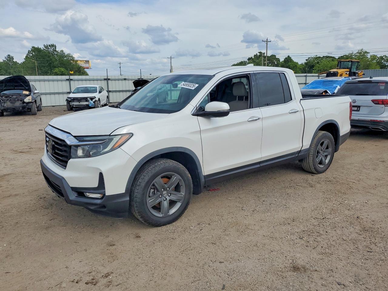 Salvage Honda Ridgeline Image