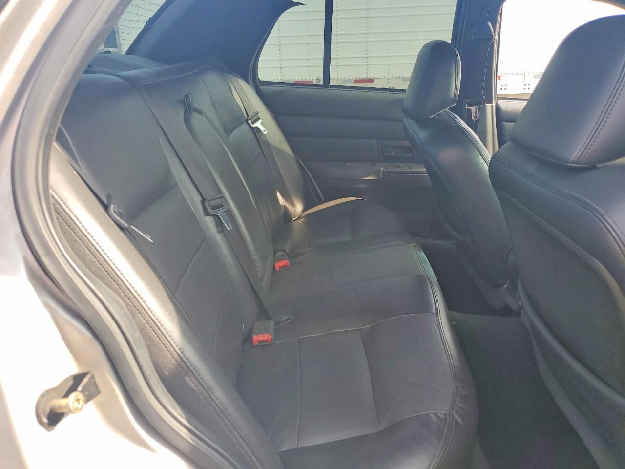 Ford Crown Vic Lx